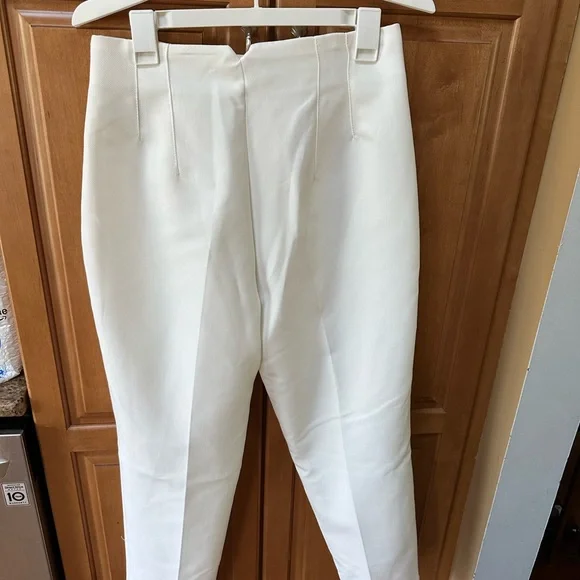 Zara White Cropped Pants - Picture 4 of 5